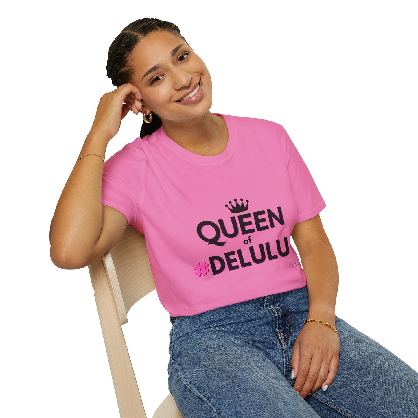 QUEEN of DELULU - Soft style T-Shirt